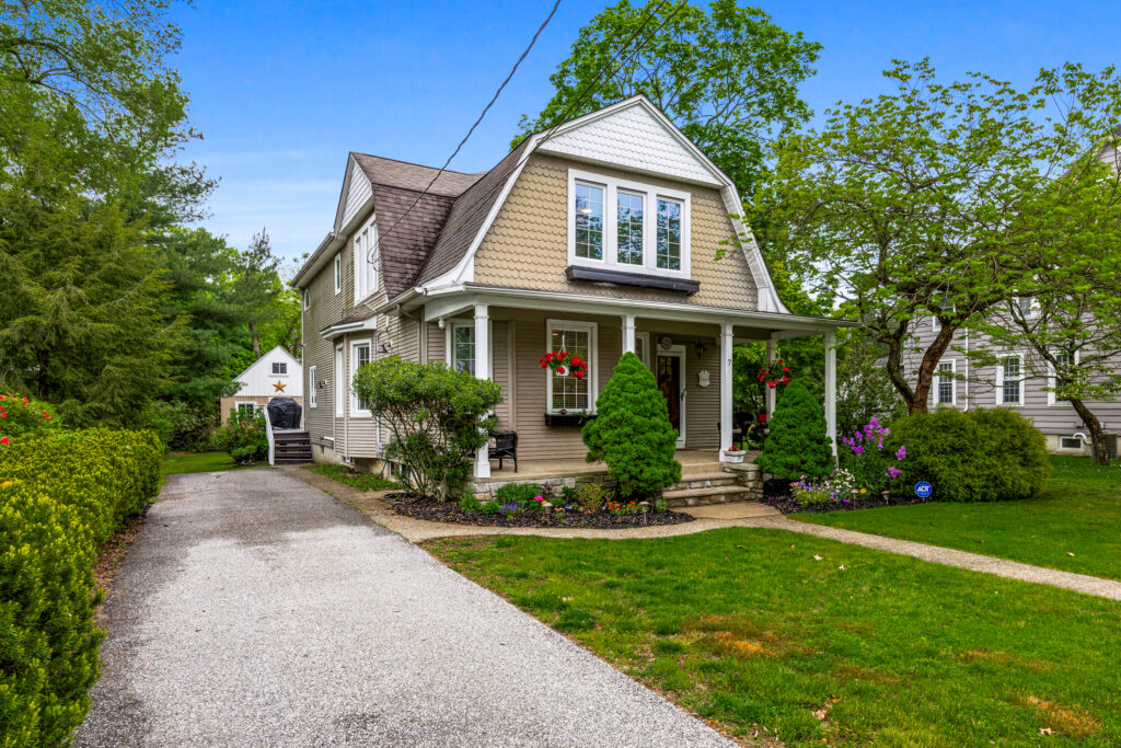 7 S Marion Ave, Wenonah, NJ