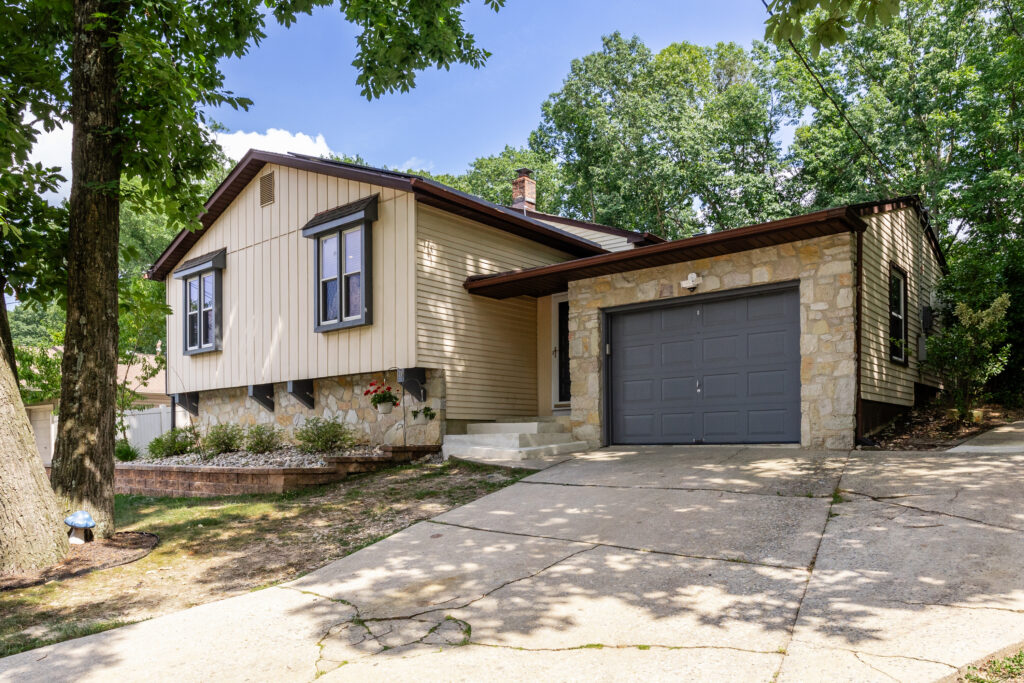 101 Bryant Rd, Turnersville NJ Home For Sale