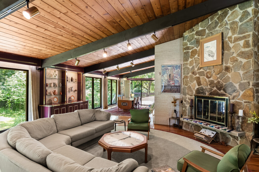 52 Springhill Rd, Mantua NJ Home For Sale