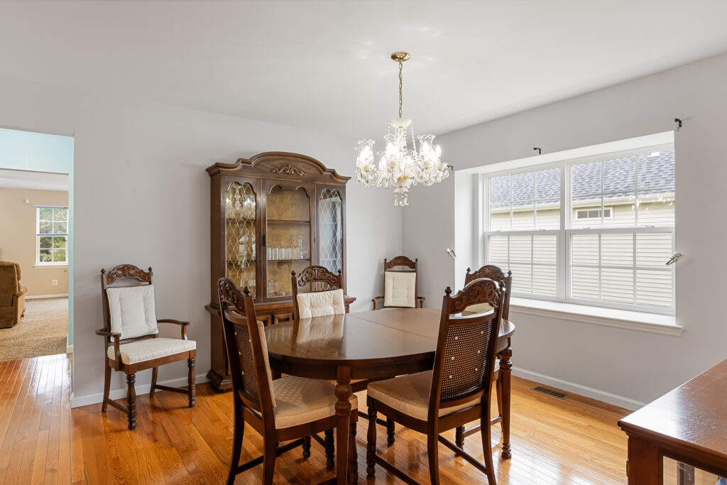 34 Silver Creek Dr, Mantua Township NJ