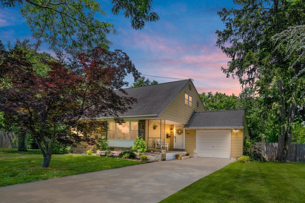 01 1513 Beverly Terr Vt Delivered 1