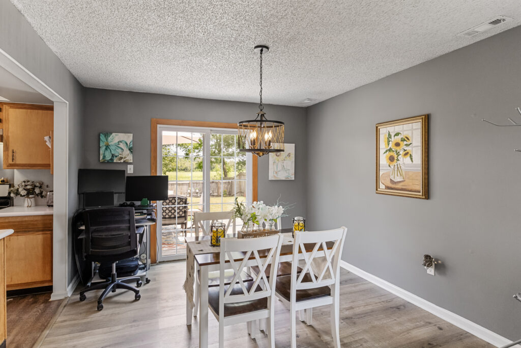 213 Stirrup Rd, Logan Township NJ