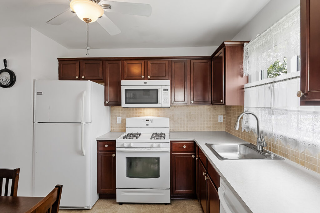 417 Morton Ave, Paulsboro NJ