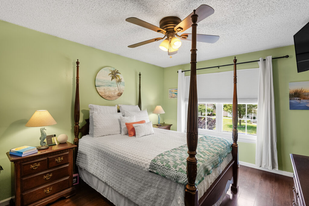 213 Stirrup Rd, Logan Township NJ