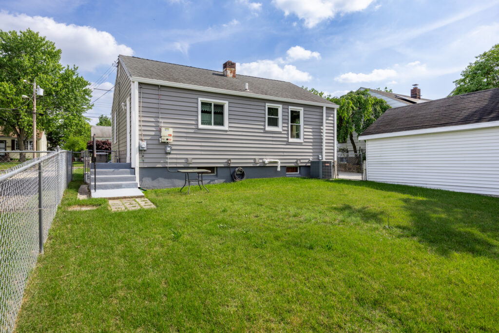 417 Morton Ave, Paulsboro NJ