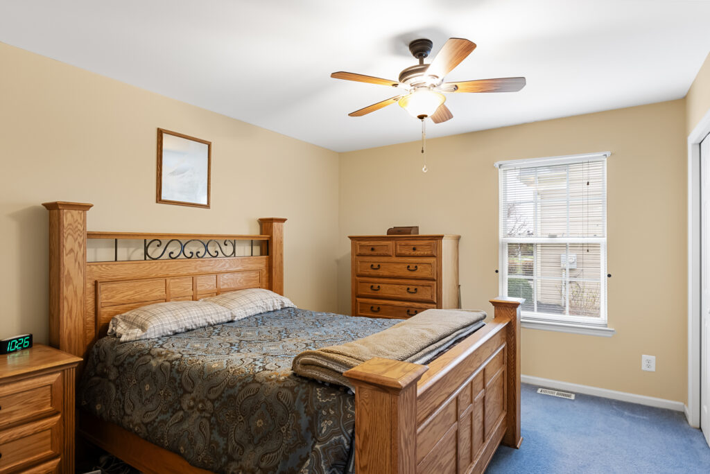 34 Silver Creek Dr, Mantua Township NJ