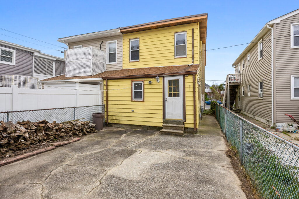21 E. 12th Street, Ocean City, NJ - Your Dream Home Awaits!