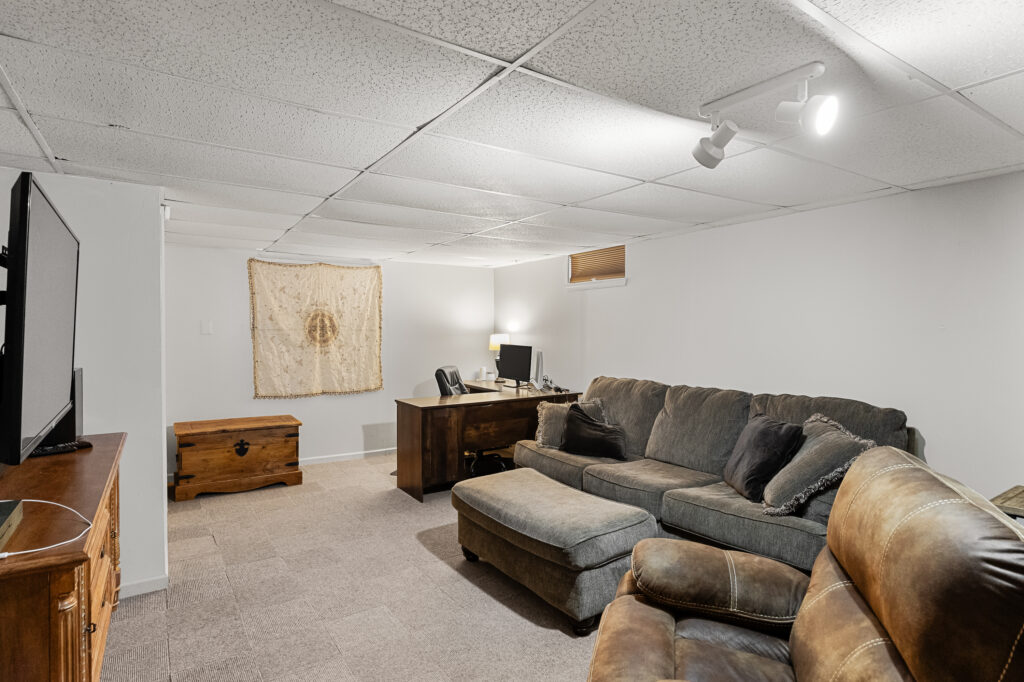 127 Meadow Lane, Marlton NJ?