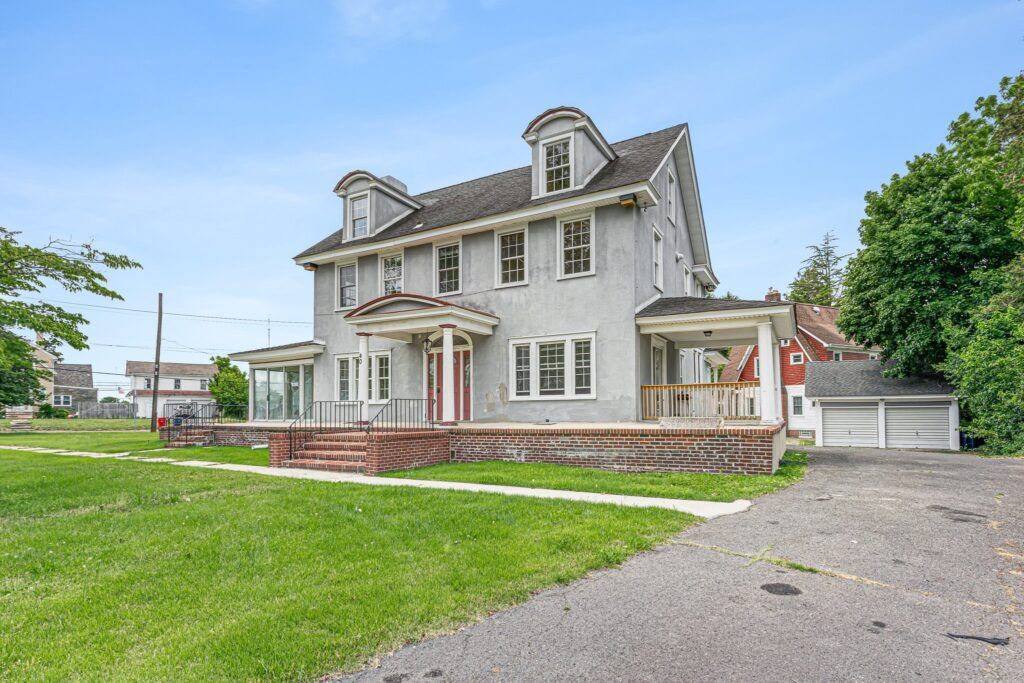 03 40 West Ave S Delivered 3