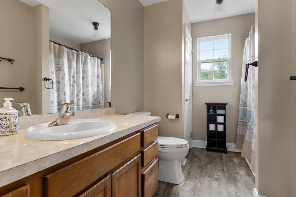 18 Ealey Ct, Glassboro NJ Home For Sale