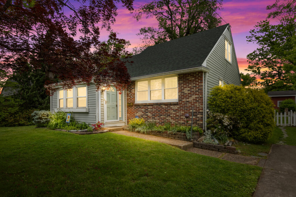 234 Adams Ave, Barrington, NJ Home For Sale