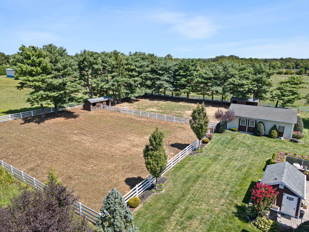 04 176 Mill Rd Aerial Delivered 3