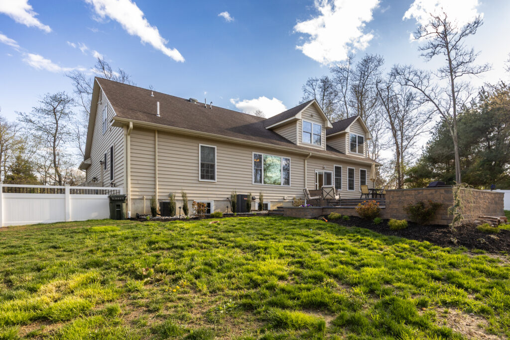 044 Full
