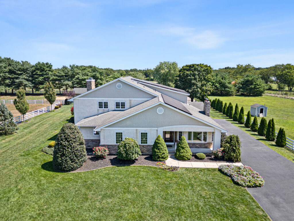 05 176 Mill Rd Aerial Delivered 4
