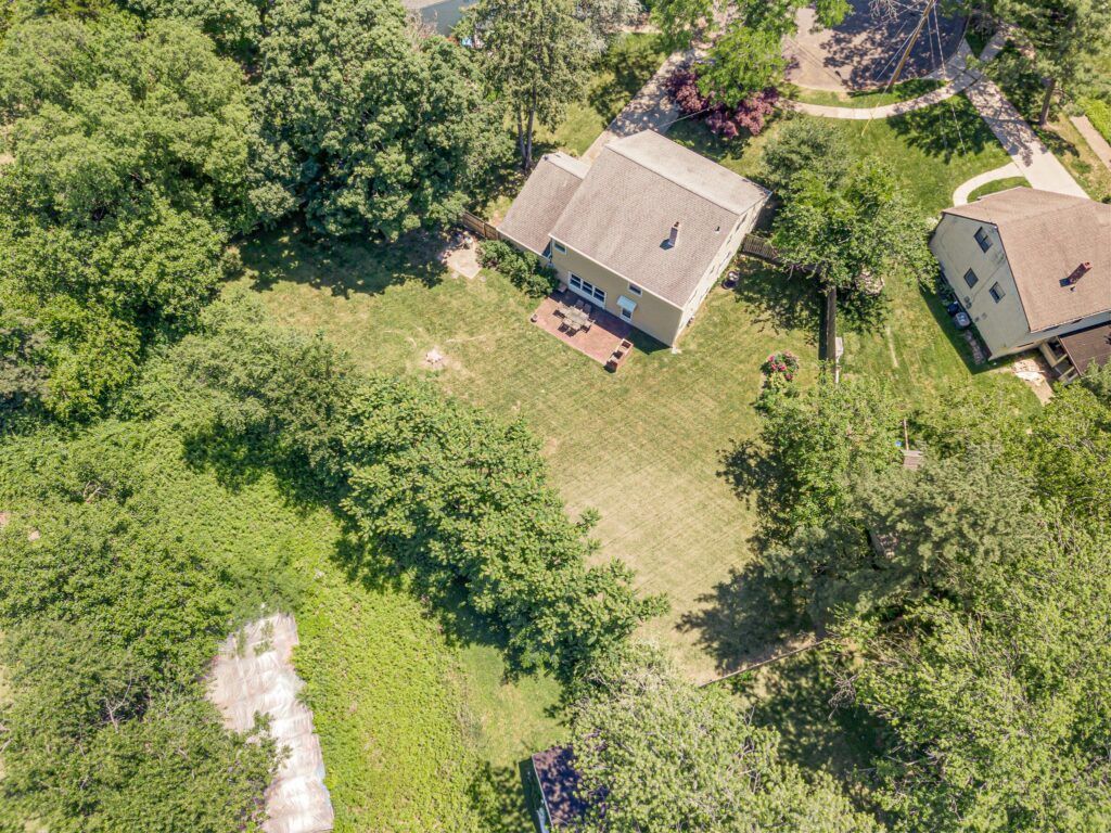 06 1513 Beverly Terr Aerial Delivered 5
