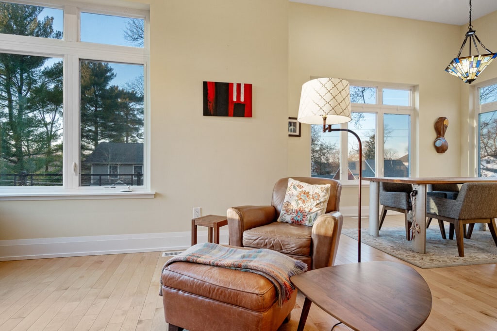 09 543 Lakeview Ave Delivered2 Mls