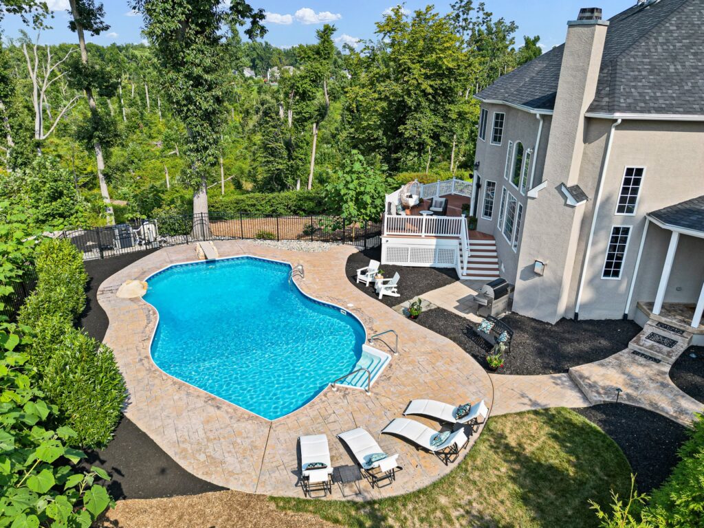 14 211 Forest Wood Rd Aerial Delivered 7