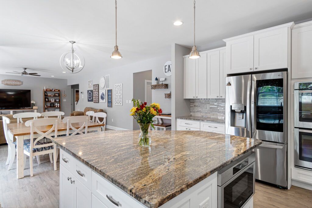 15 17 Katie Ct Delivered 14