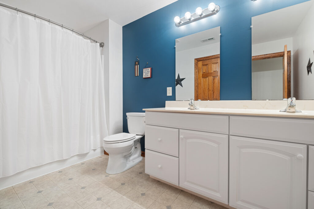 21 176 Mill Rd Delivered 11