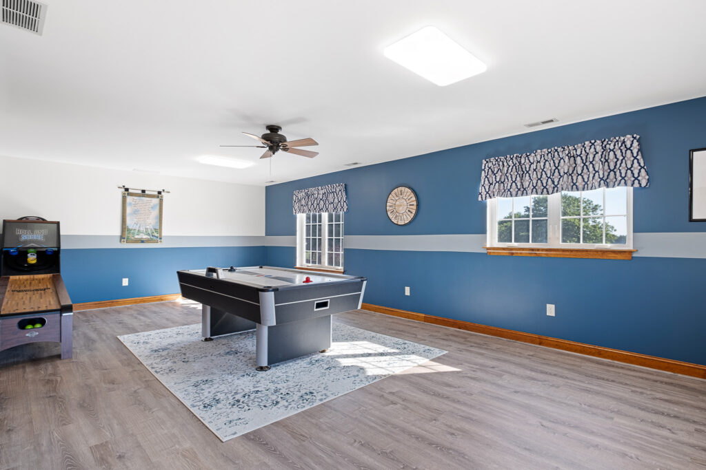 23 176 Mill Rd Delivered 13