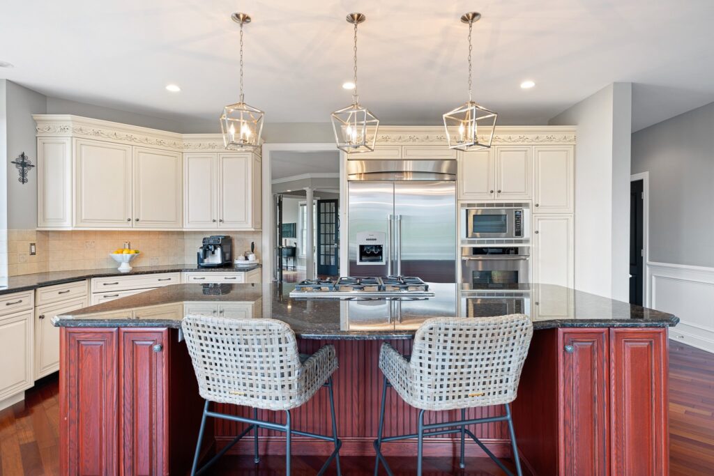 29 211 Forest Wood Rd Delivered 12 1