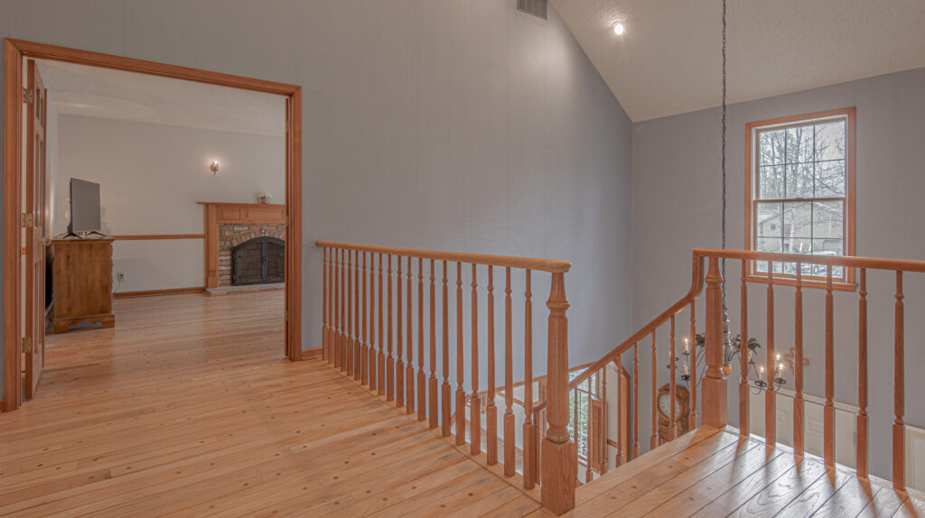 2nd Floor Landing