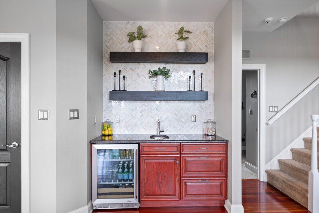 34 211 Forest Wood Rd Delivered 17