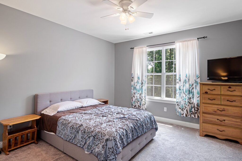 35 17 Katie Ct Delivered 34