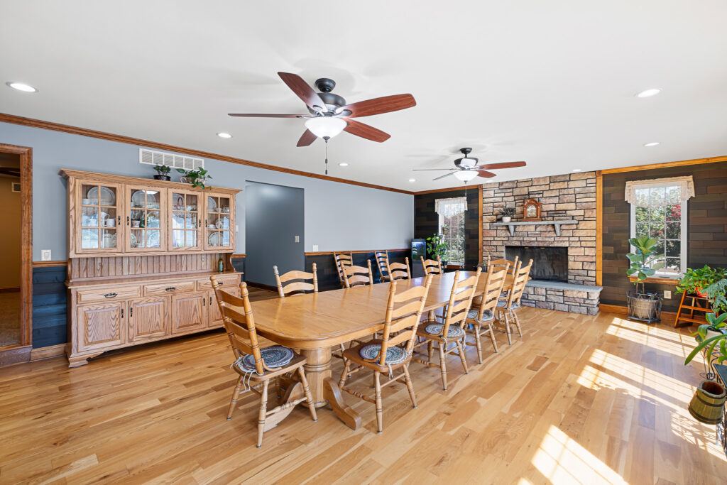 38 176 Mill Rd Delivered 28
