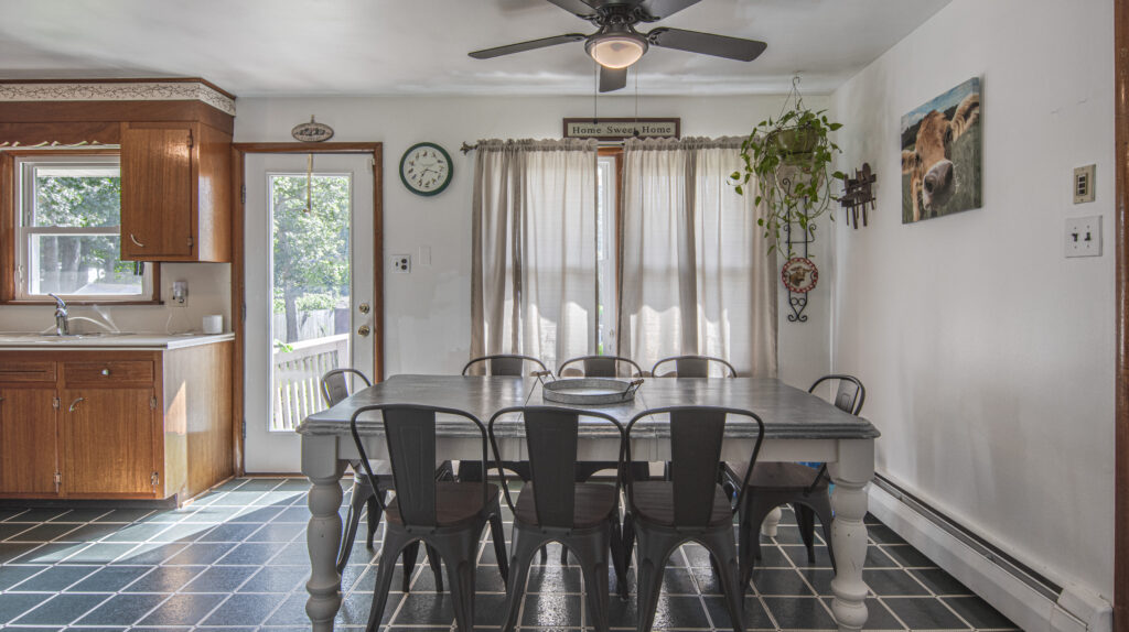 Dining Room 43