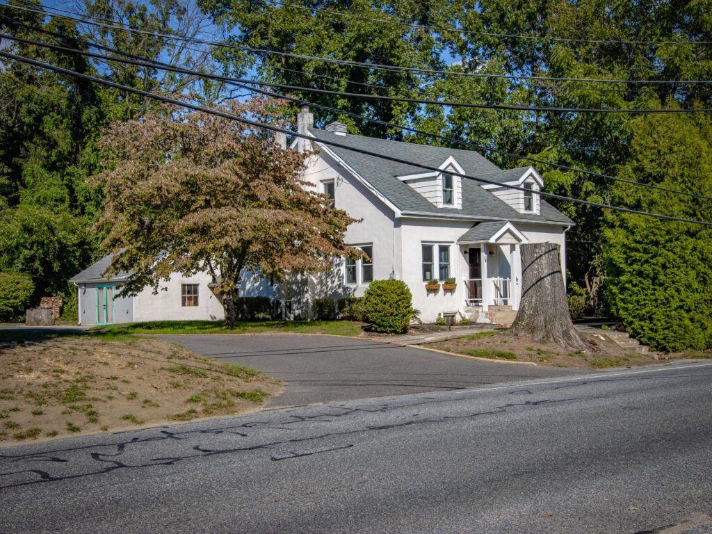 Avoid These Mistakes When Selling Your Home Without a Realtor in Cherry Hill