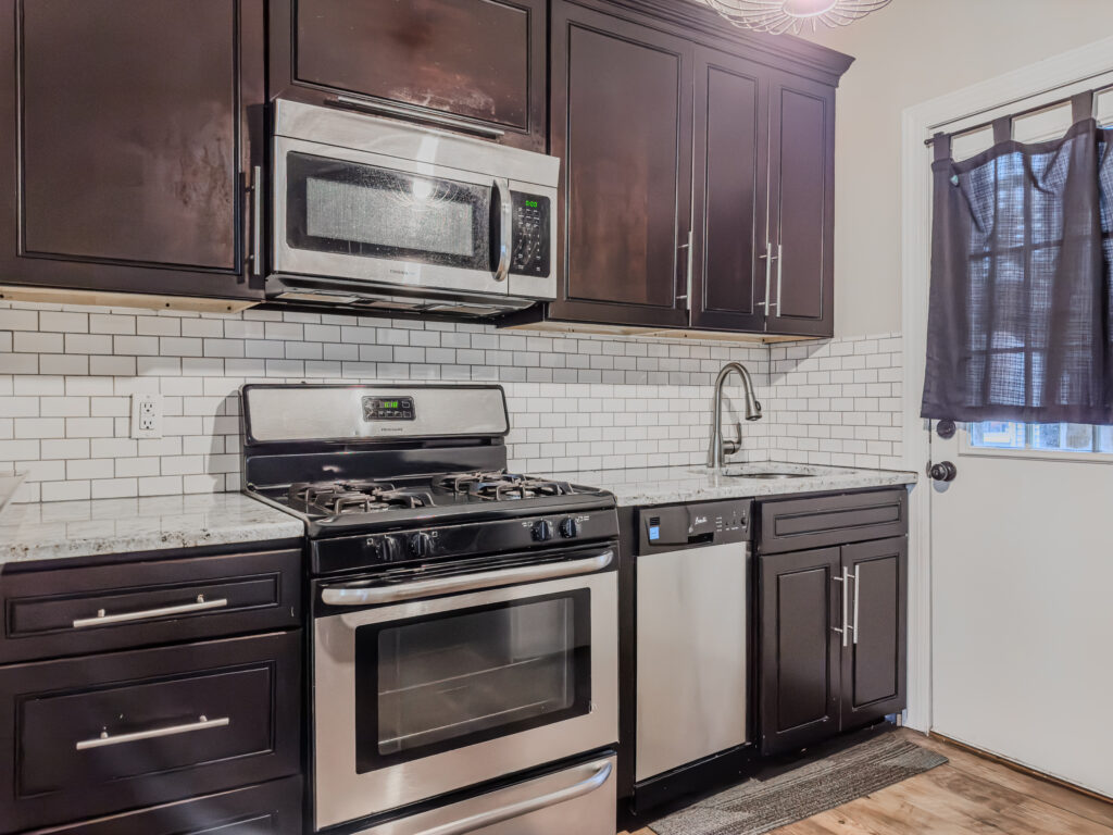 Kitchen 2 82