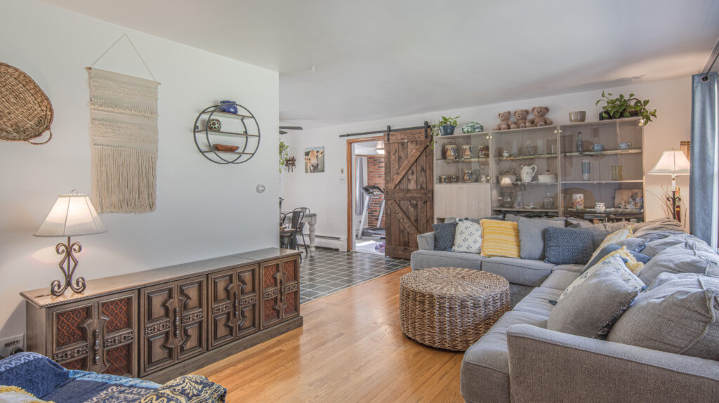 Living Room 53
