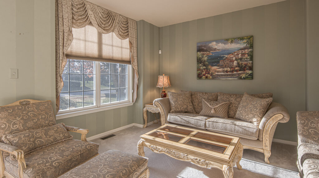 Sitting Room 2 4
