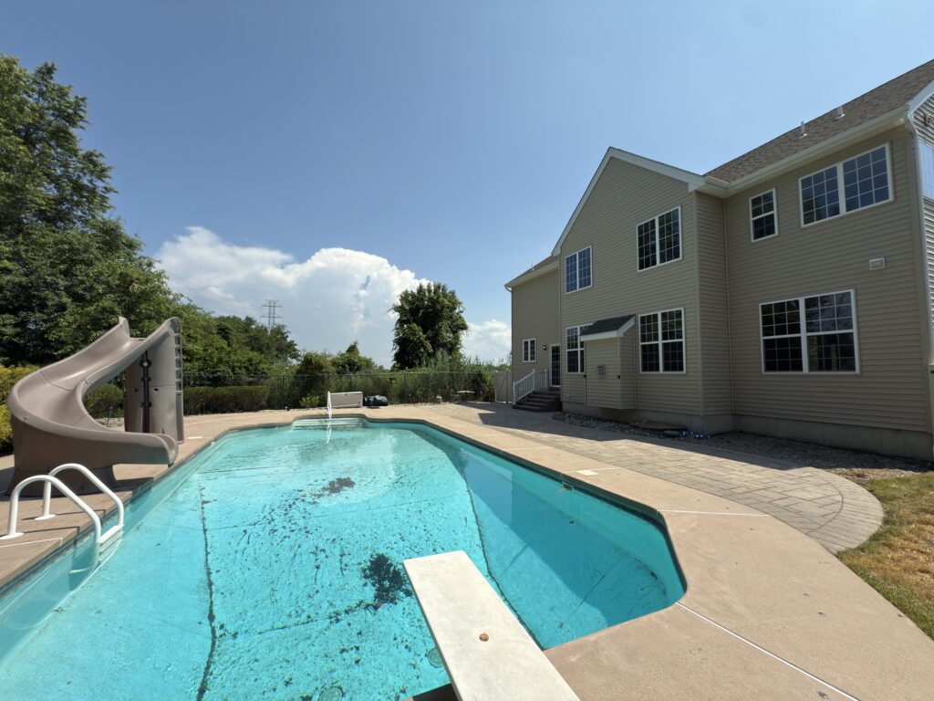 Pool2